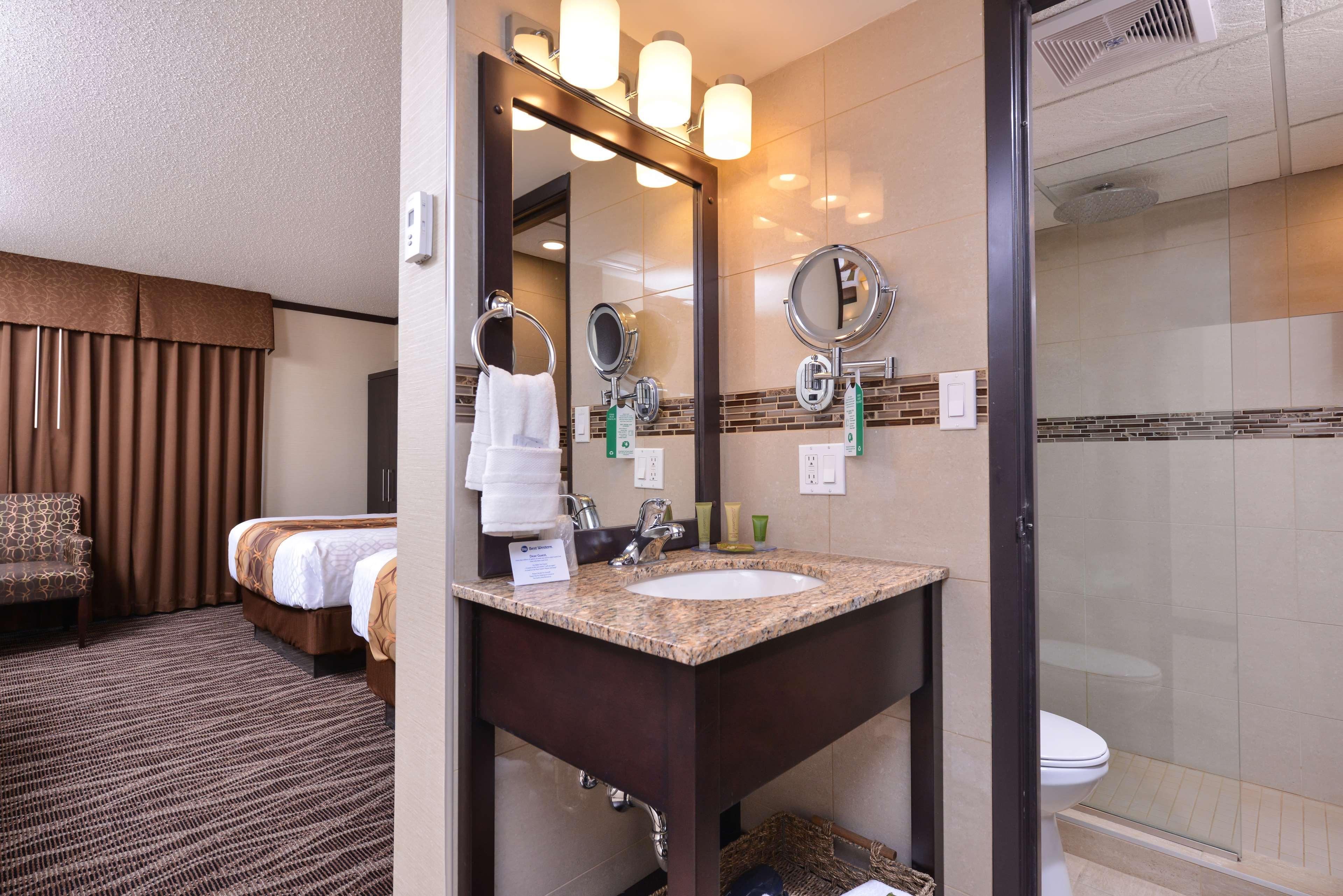 Western Wayside 3*