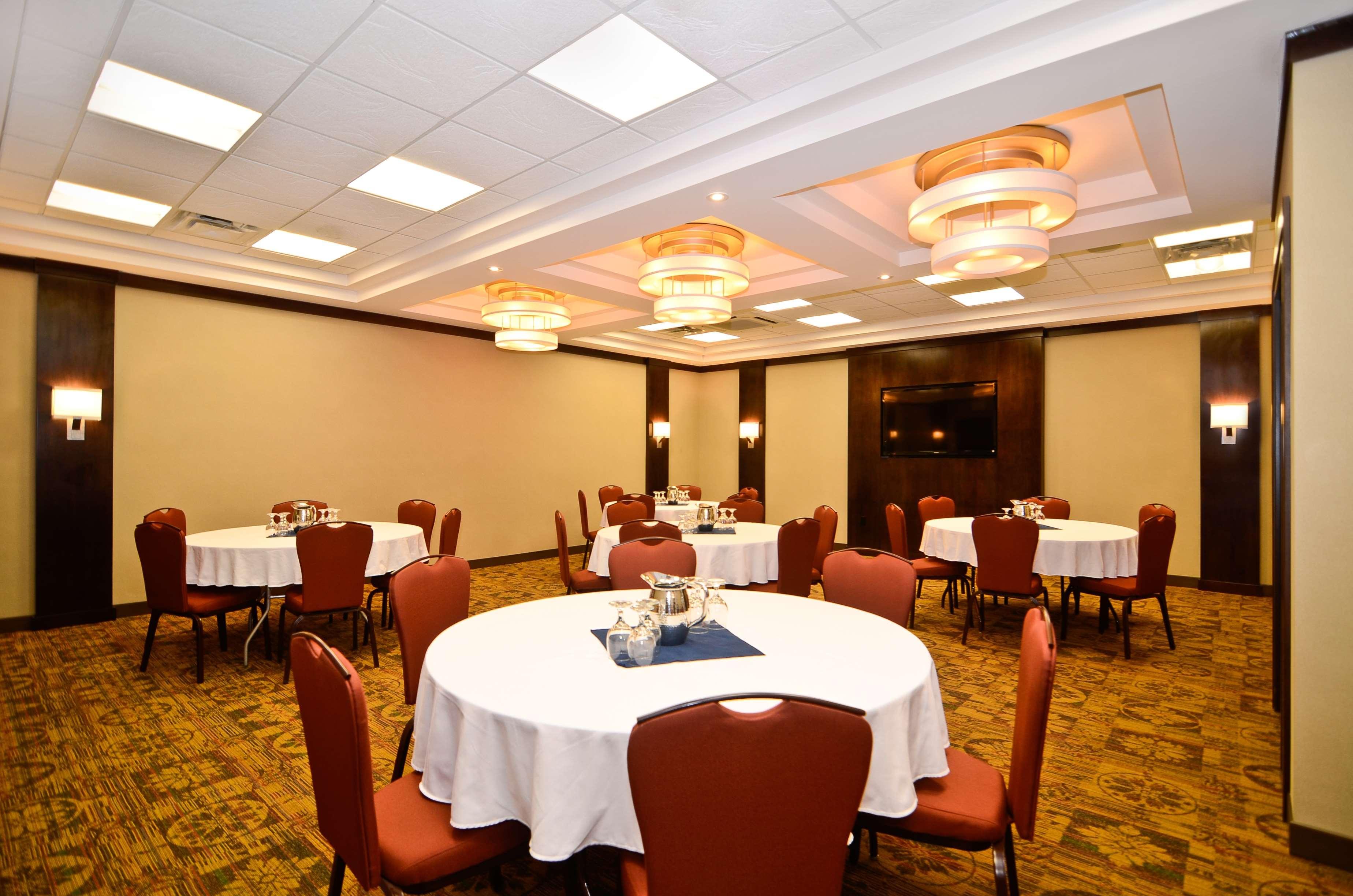 Hotel Western Wayside 3*