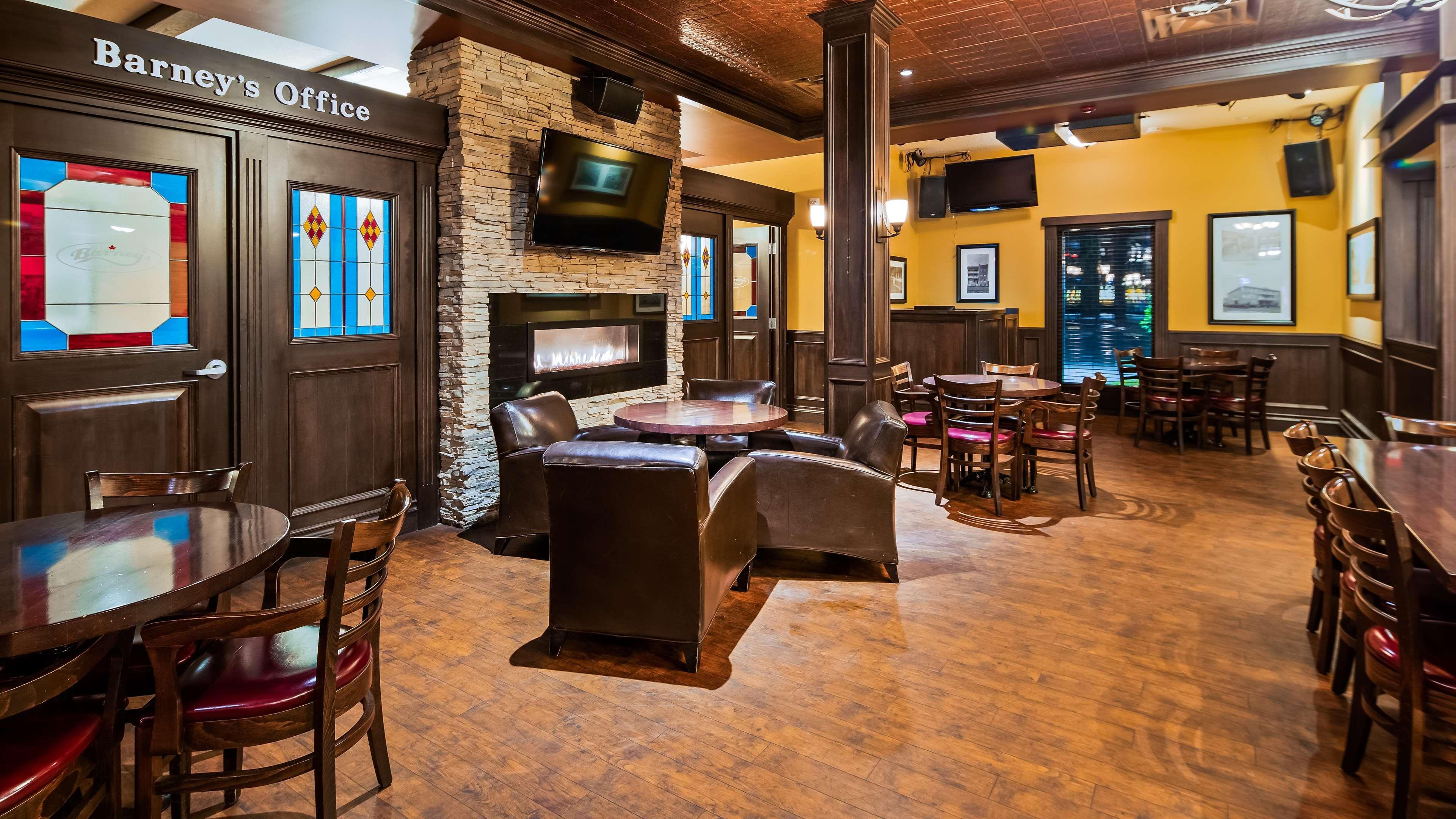 Western Wayside Hotel 3*